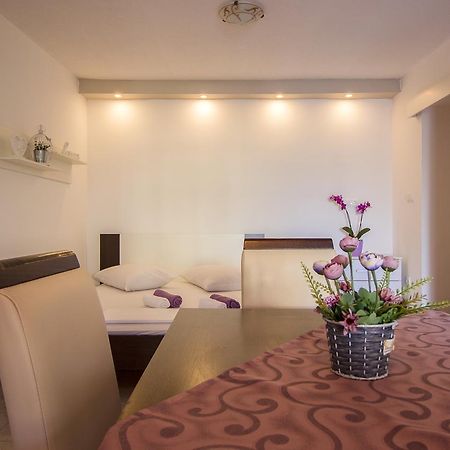 Apartments Hajdi Duće Zewnętrze zdjęcie
